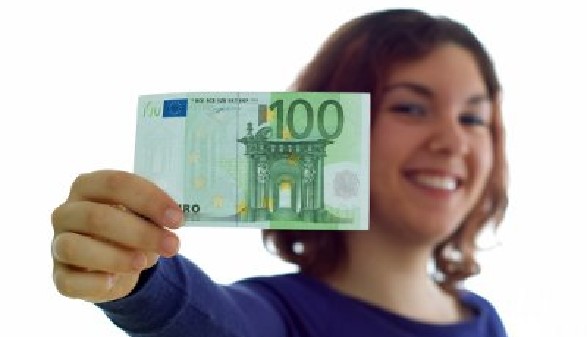 Mädchen mit Geld